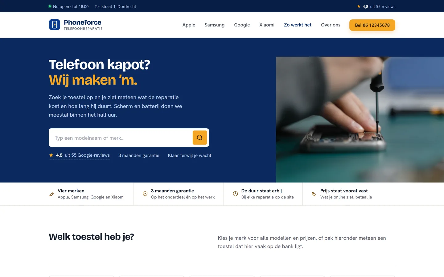 Startpagina van een winkel met Phoneforce: een zoekbalk waarin de klant zijn toestel opzoekt, met daaronder de merken Apple, Samsung, Google en Xiaomi.